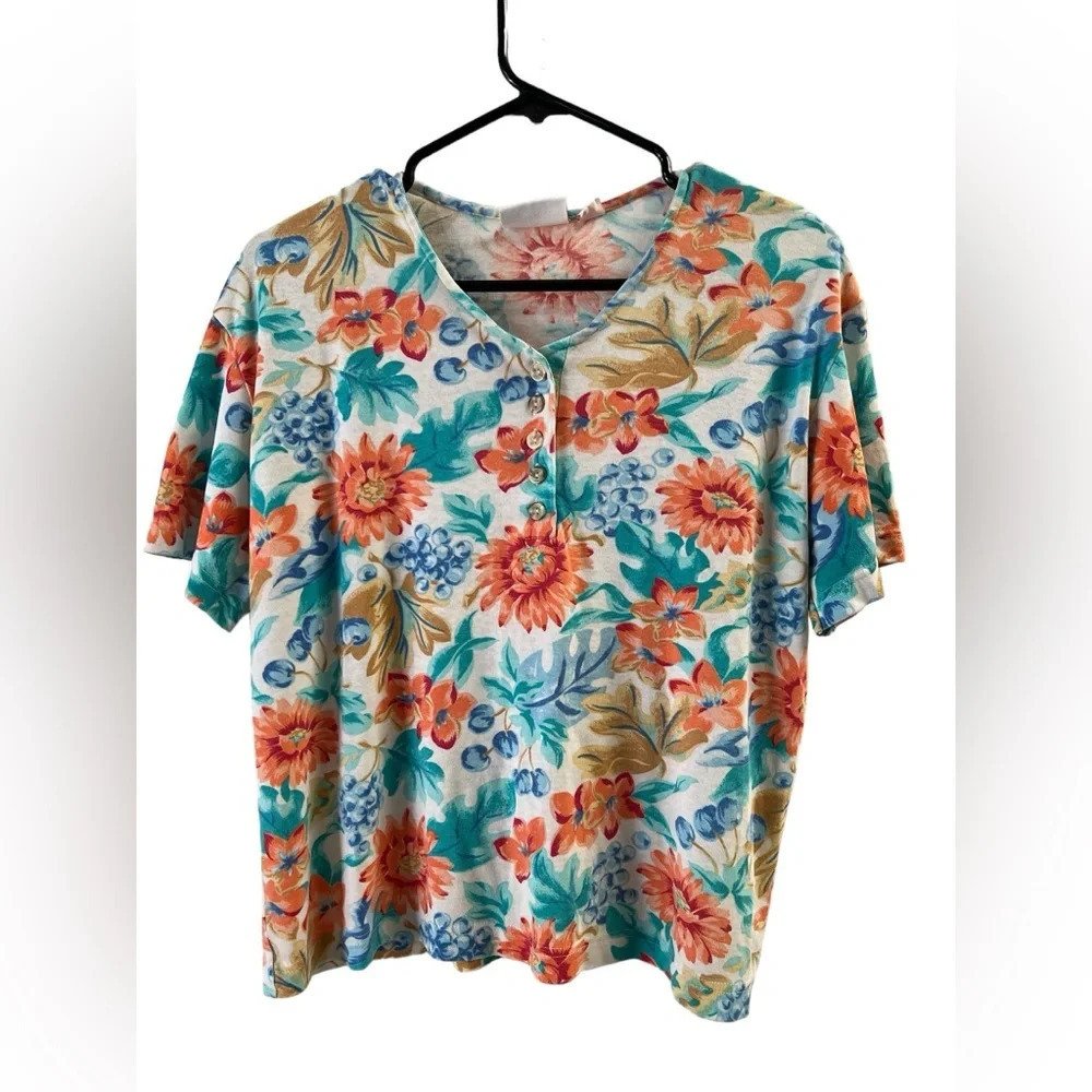 Vintage floral short sleeve Jaclyn sport blouse